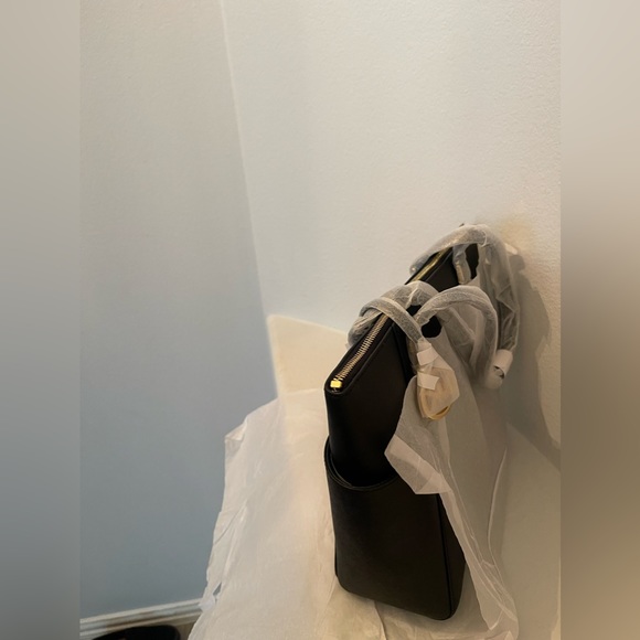 NWT Michael Kors Charlotte Tote - Picture 4 of 4